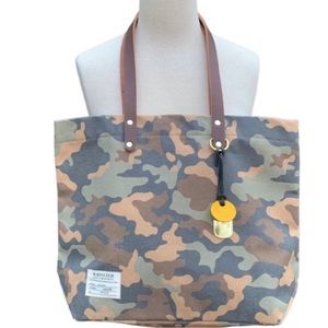 R. Riveter Wilson Market Camo Tote